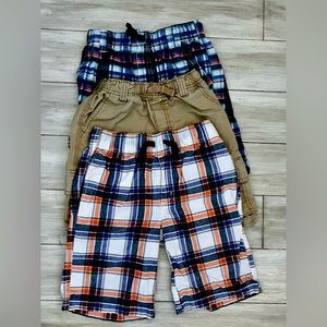 Gymboree Boys Pull on plaid shorts